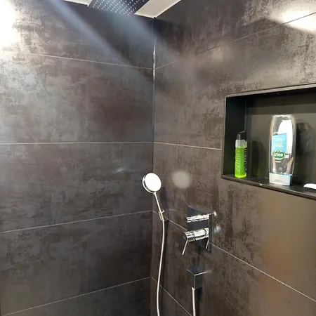 Bebel Appartement Leverkusen